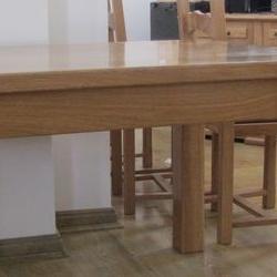 stolik drewniany 1